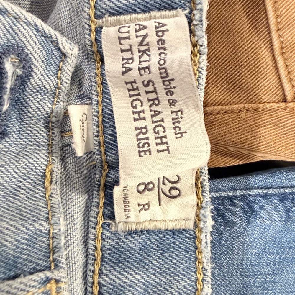 Abercrombie & Fitch Light Blue Women's Jeans - Picture 3 of 3